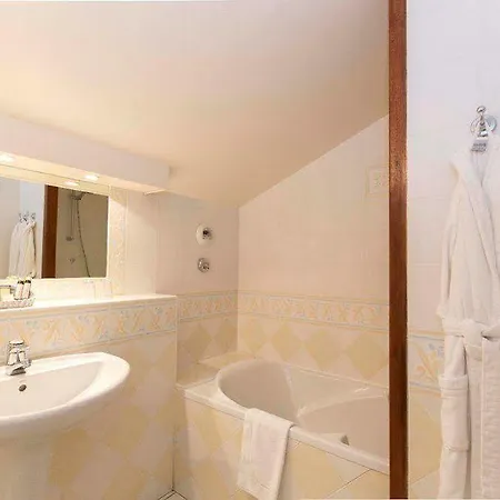 Hotel Ithurria - Teritoria 4*